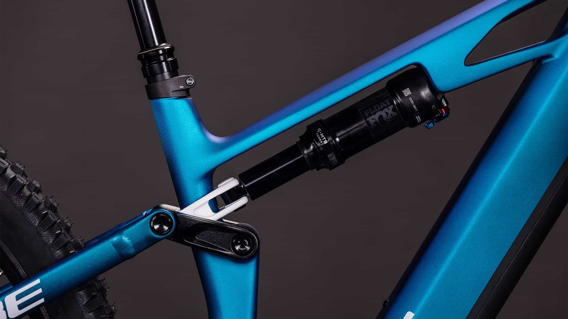 Cube Stereo Hybrid ONE44 HPC SLX 800 nebula´n´white