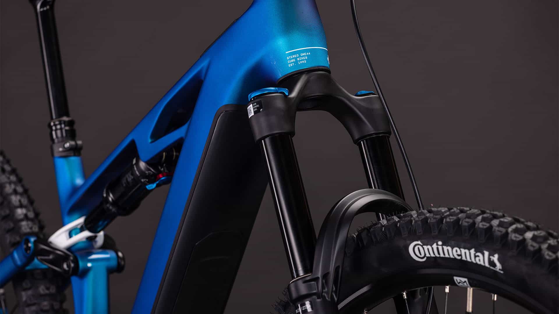 Cube Stereo Hybrid ONE44 HPC SLX 800 nebula´n´white