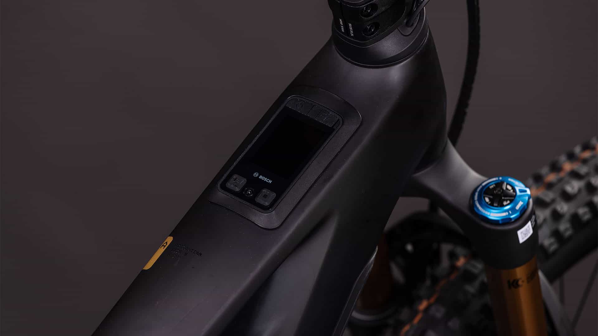 Cube Stereo Hybrid ONE44 HPC AT 800 carbon´n´gold