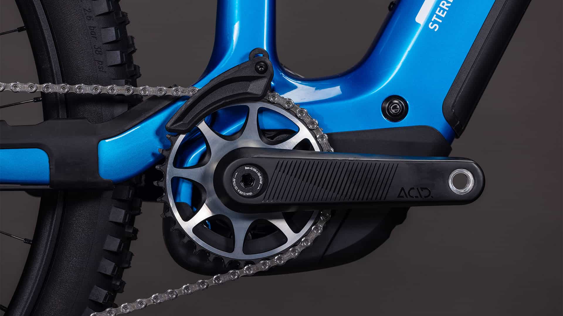 Cube Stereo Hybrid ONE44 HPC AT 800 actionteam