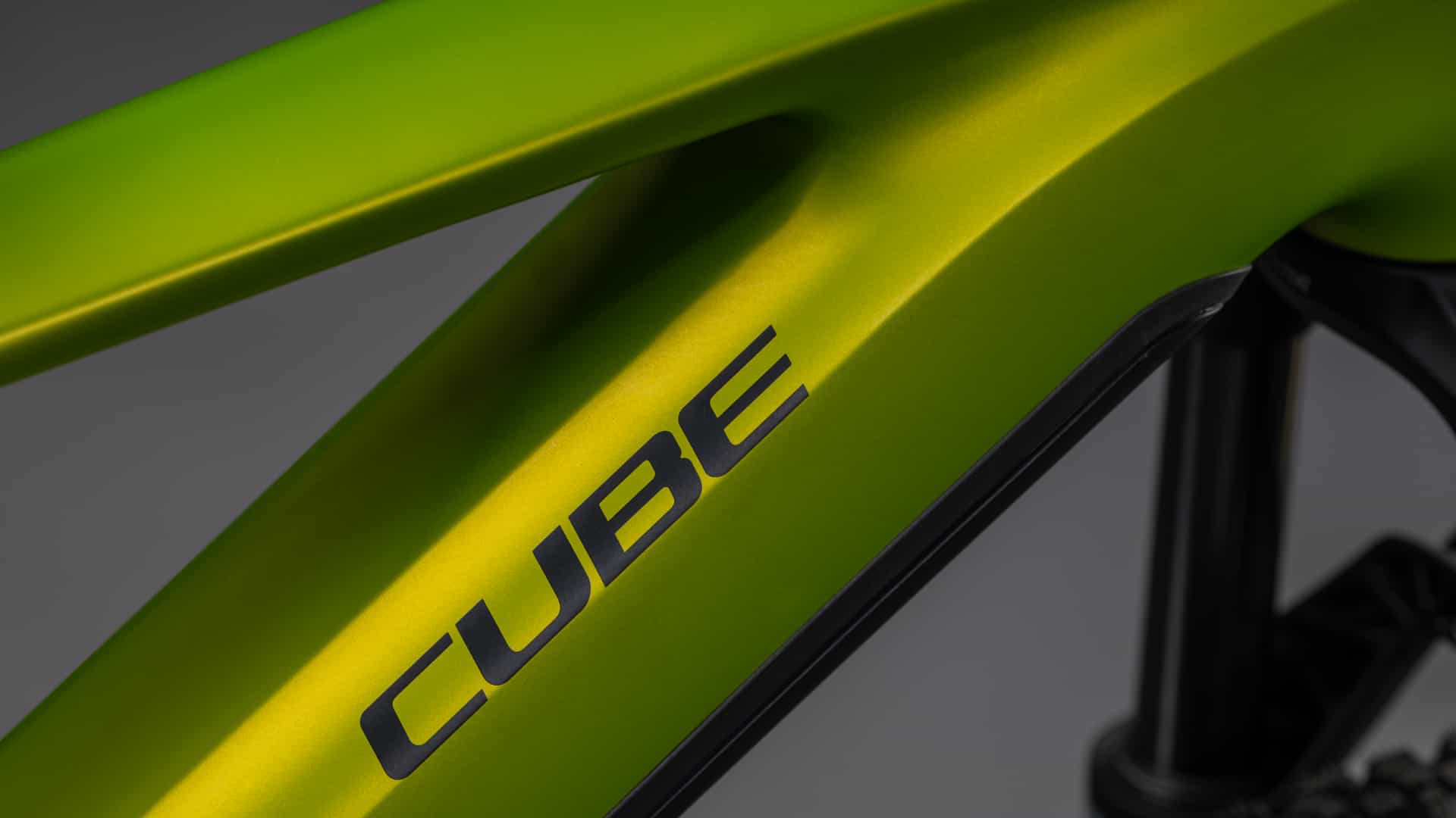 Cube Reaction Hybrid Race 800 lizard´n´black