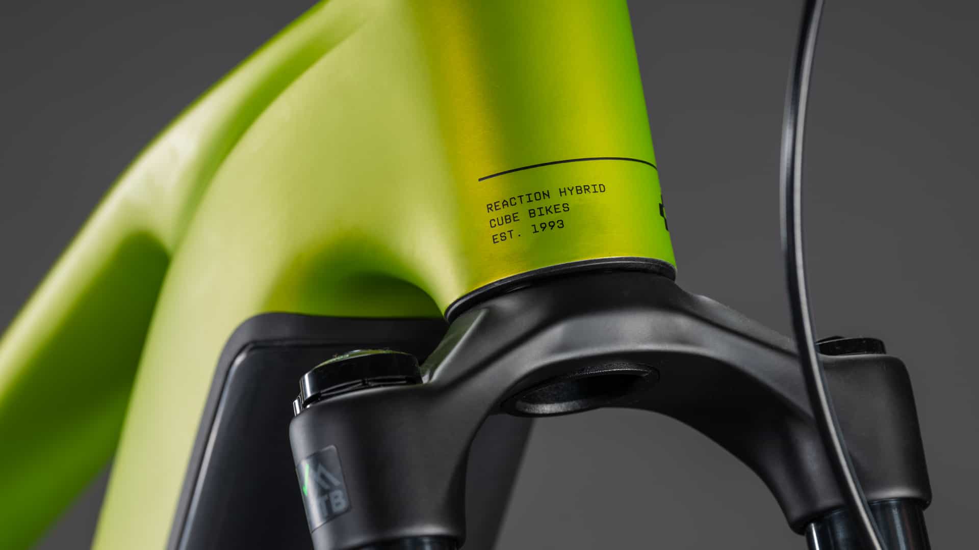 Cube Reaction Hybrid Race 800 lizard´n´black