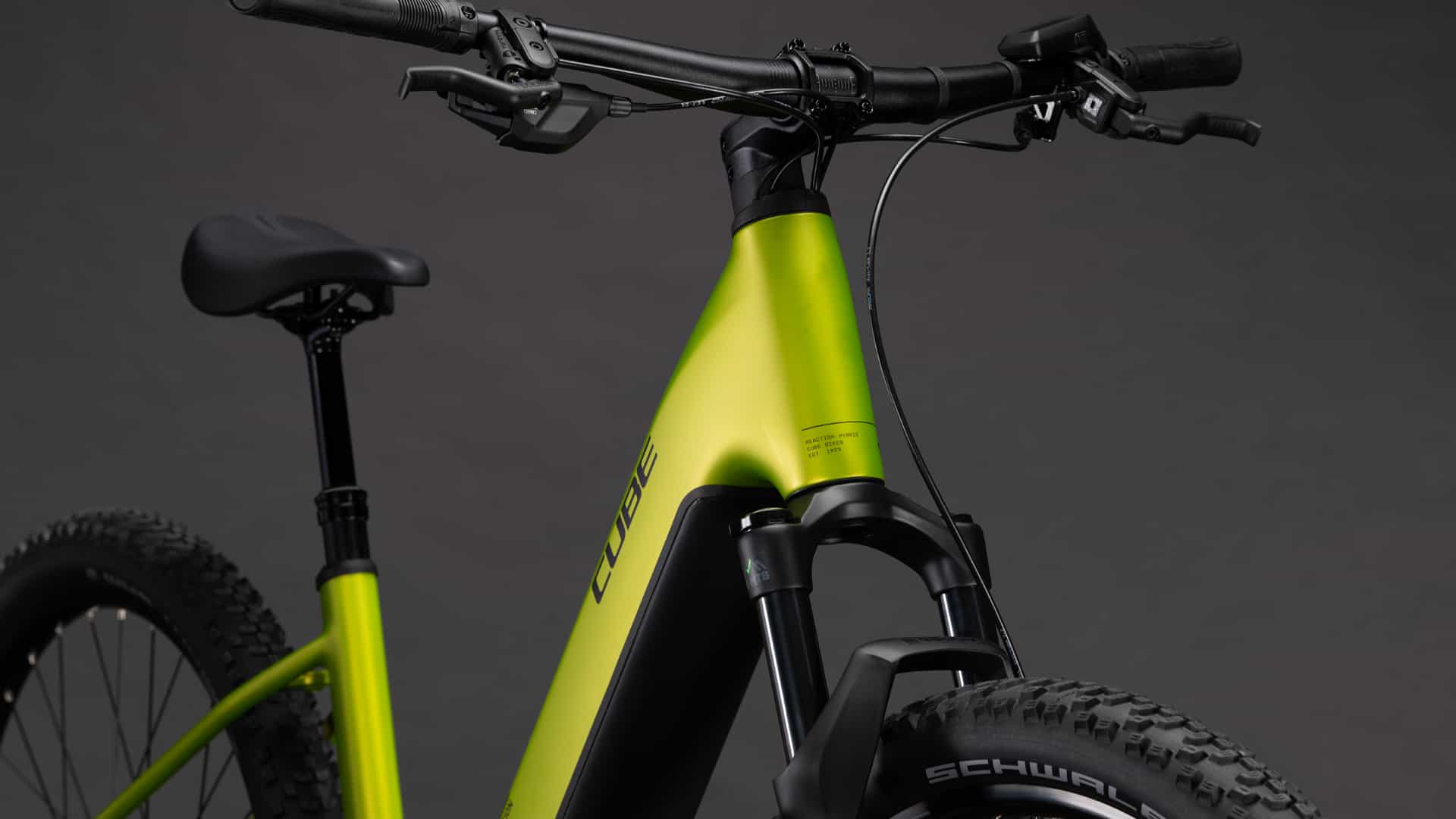 Cube Reaction Hybrid Race 800 lizard´n´black