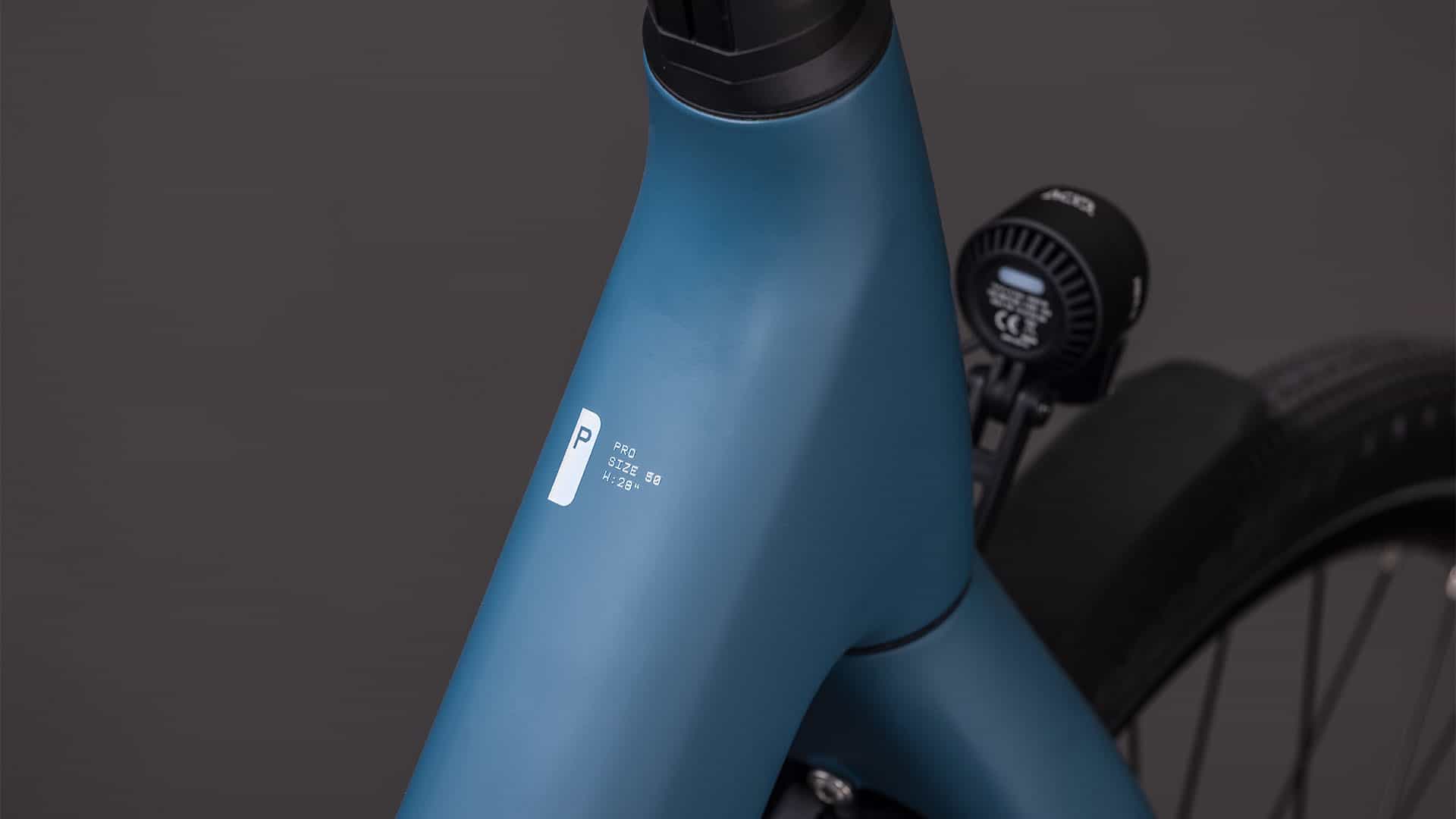 Cube Kathmandu Hybrid C:62 Pro 400X spectralblue´n´prism