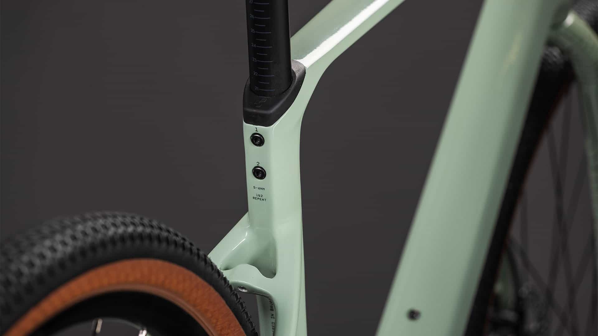 Cube Nuroad C:62 ONE aloegreen´n´black