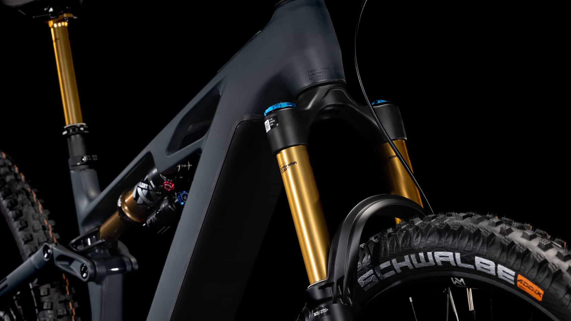Cube Stereo Hybrid ONE44 HPC AT 800 carbon´n´gold